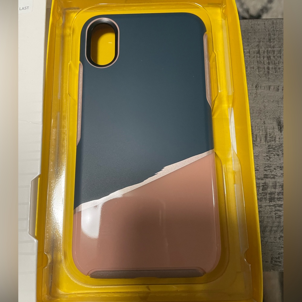 iPhone X Otterbox Case